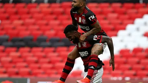 Gabigol festeja a volta de Gerson ao Flamengo