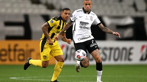 Corinthians v Pe�arol – Copa CONMEBOL Sudamericana 2021