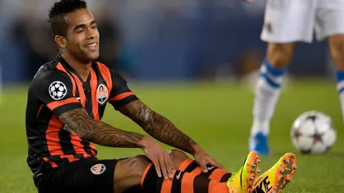 Alex Teixeira deve renovar com o Vasco