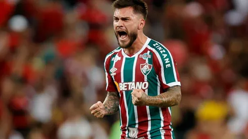 Natha gravou vídeo e disse que deseja continuar no Atlético-MG