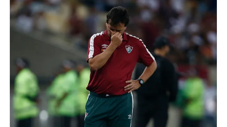 Fluminense desistiu de renovar empréstimo de Nathan, mesmo com pedido do técnico Fernando Diniz