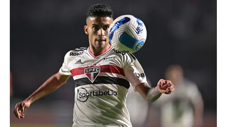 Rodrigo Nestor ganha nova numeração na equipe do São Paulo para a temporada 2023