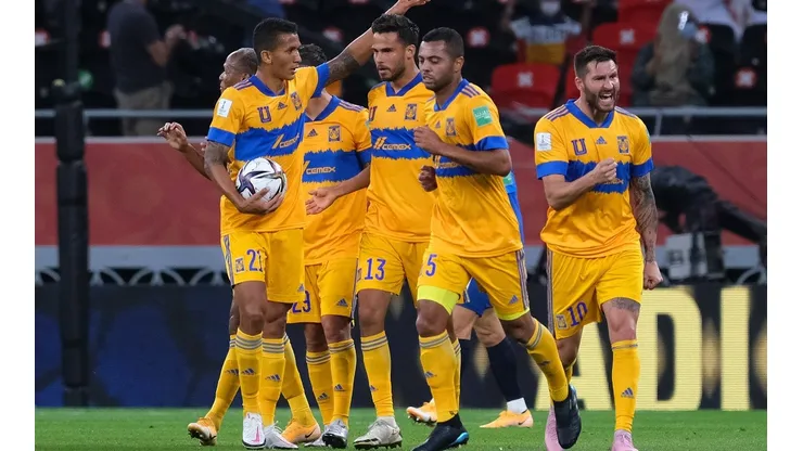 Volante é oferecido ao Grêmio que analisa