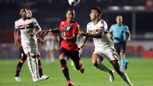 Sao Paulo v Atletico Goianiense – Copa CONMEBOL Sudamericana 2022: Semifinals