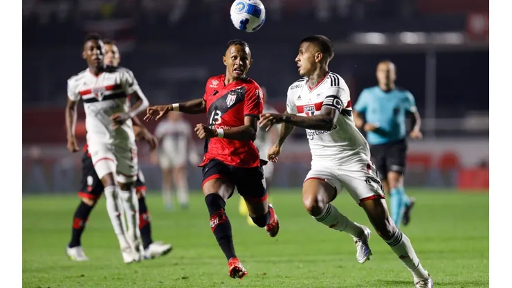 Sao Paulo v Atletico Goianiense - Copa CONMEBOL Sudamericana 2022: Semifinals