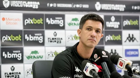 Vasco acerta contratação de jovem lateral