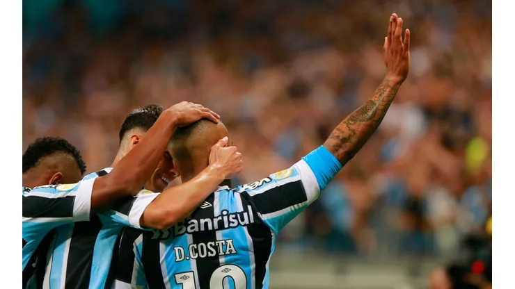 Gremio v Atletico Mineiro - Brasileirao 2021