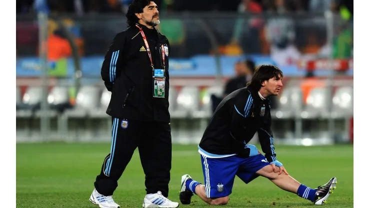 Único a treinar Messi e Maradona deu opinião sobre quem é o melhor