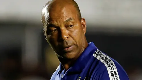 Orlando Ribeiro, treinador do time sub-20 do Santos (Foto: Getty Images)