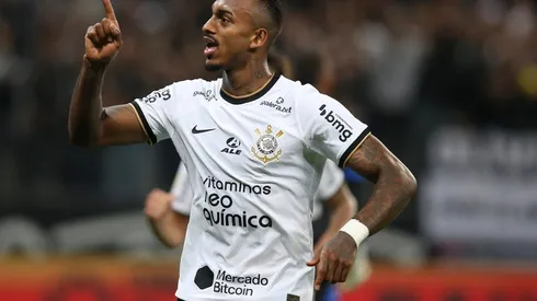 Corinthians v Coritiba - Brasileirao 2022