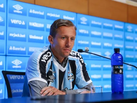 Lucas Leiva é afastado do Grêmio por problema de saúde