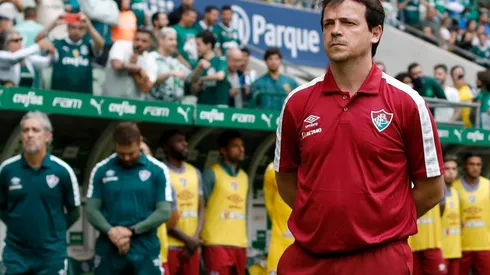 John Kennedy foi emprestado à Ferroviária. Ao longo da temporada, Fernando Diniz falou sobre os problemas extracampo do atacante