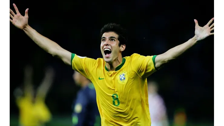 Kaká comemora gol pela seleção brasileira (Foto: Getty Images)