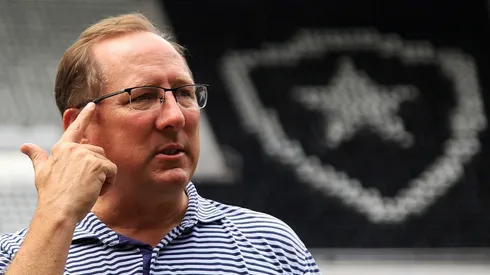 John Textor alfineta equipe do Real Madrid, na Copa Intercontinental