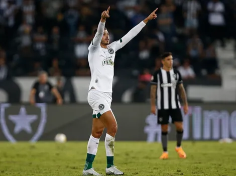 Após Pedro Raúl e Júnior Urso, Vasco avança pela contratação de badalado atacante do Brasileirão