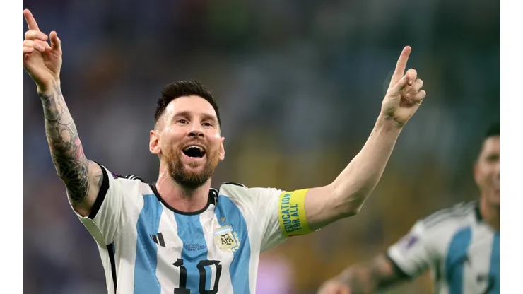 Messi comemora o gol marcado diante da Austrália (Foto: Getty Images)