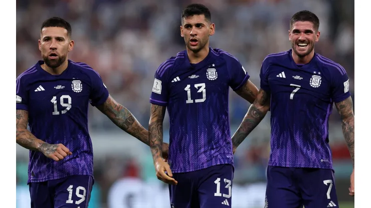 Jogadores da Argentina comemoram gol diante da Polônia (Foto: Getty Images)