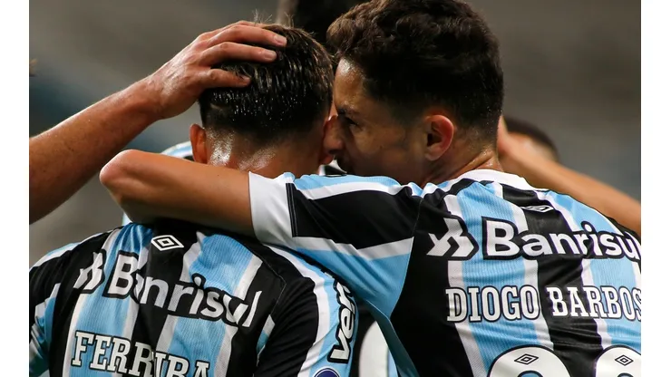Gremio v Lanus - Copa CONMEBOL Sudamericana 2021