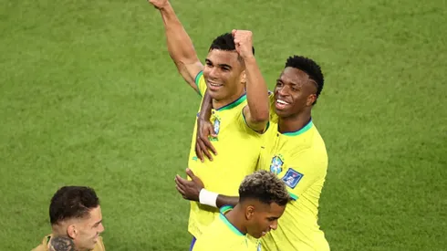 Sem Neymar seleção brasileira tem dificuldades, mas vence Suíça e se classifica para as oitavas de final