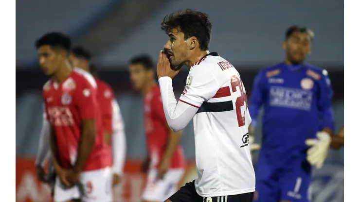 Rentistas v Sao Paulo - Copa CONMEBOL Libertadores 2021