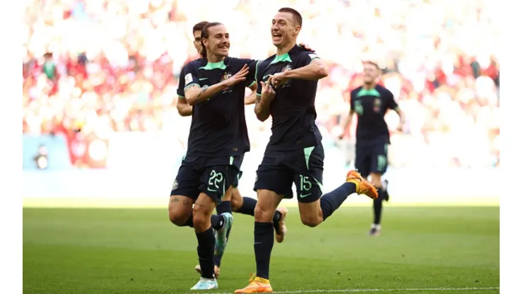 Após 12 anos, Austrália vence em copa do mundo e sonha com as oitavas de final
