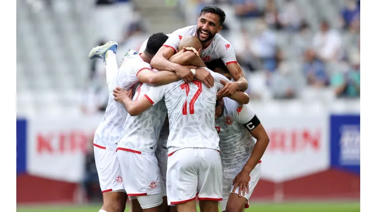 Chile v Tunisia - International Friendly