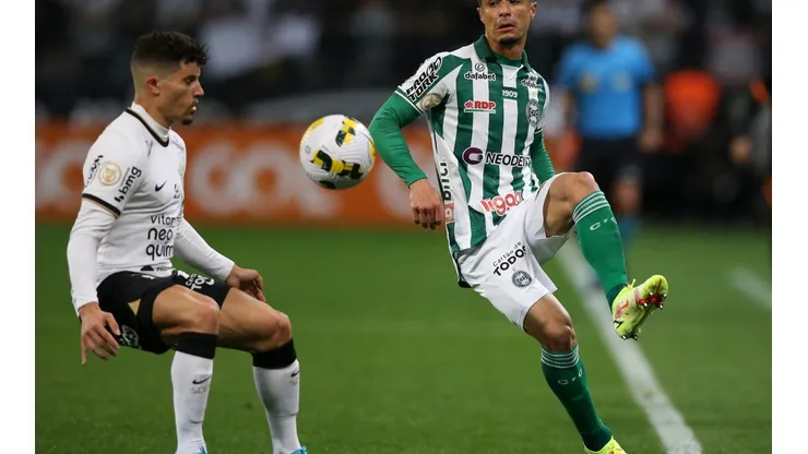 Corinthians v Coritiba - Brasileirao 2022