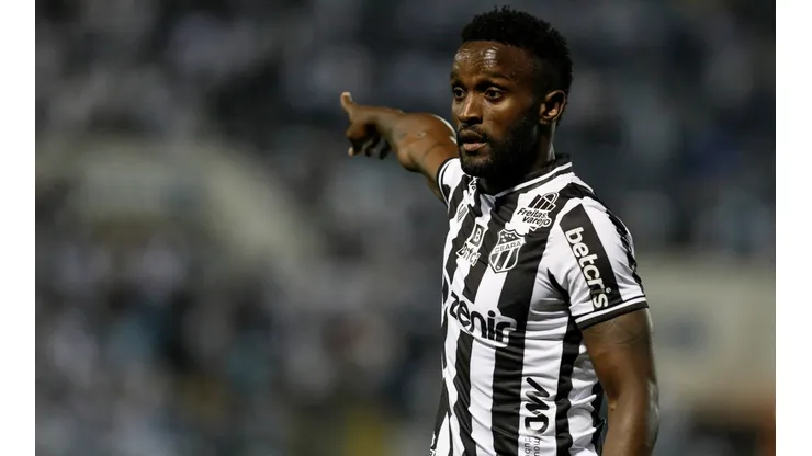 Santos v Ceara - Brasileirao 2022