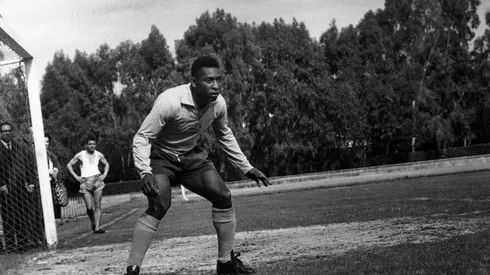 Pelé foi escalado em maior seleção brasileira de todos os tempos