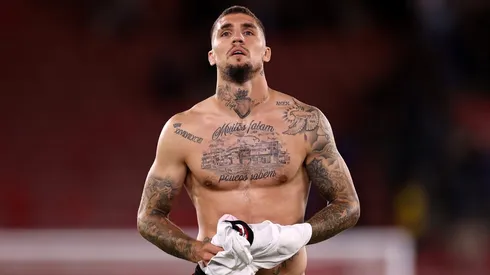 Vasco tem interesse na contratação de Lyanco, do Southampton