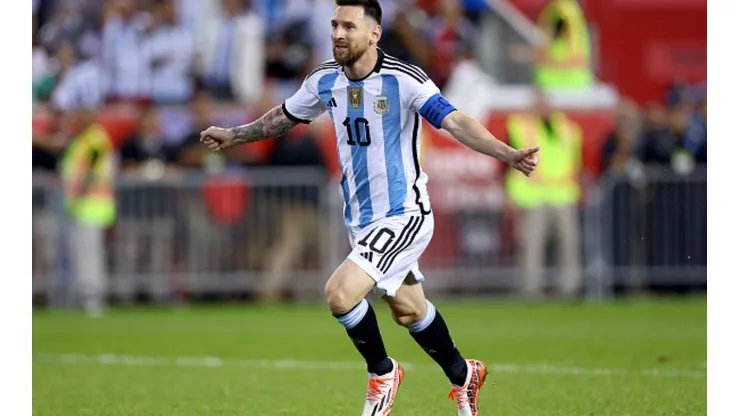 Messi mantém o foco e compara a seleção atual com a vice campeã de 2014