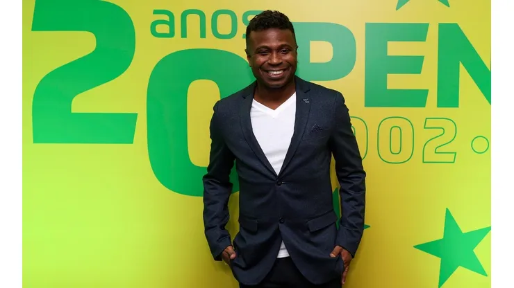 Edilson Capetinha será diretor do Ipatinga, tradicional clube de Minas Gerais