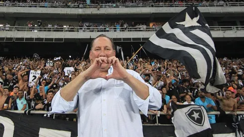 Botafogo, de John Textor, prepara primeiro reforço para 2023