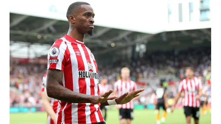 Brentford FC v Leeds United - Premier League