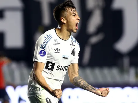 Dois anos de contrato e salário de R$ 600 mil: gigante do Brasileirão prepara oferta por Kaio Jorge