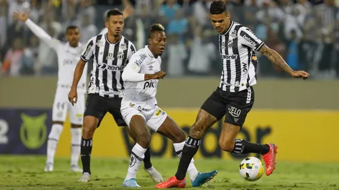 Santos v Ceara - Brasileirao 2022
