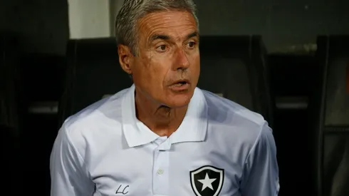 Botafogo v Internacional – Brasileirao 2022