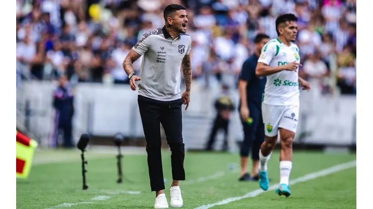 Thiago Gadelha / SVM