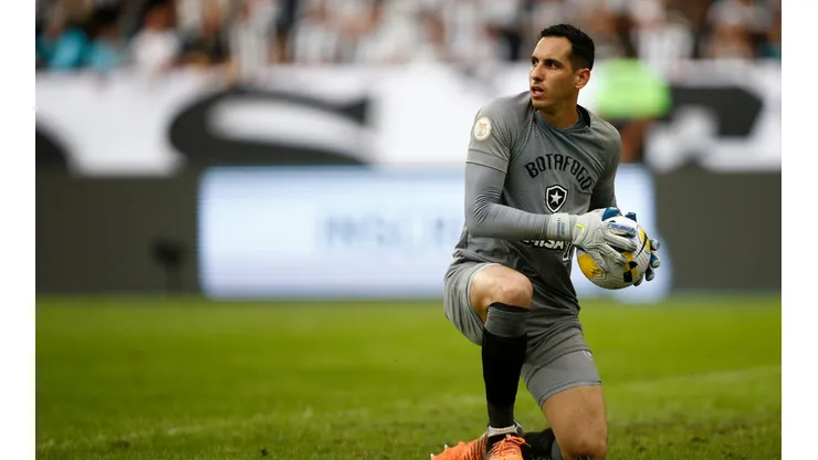 Botafogo v Fluminense - Brasileirao 2022