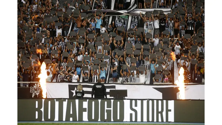 PVC criticou torcida do Botafogo