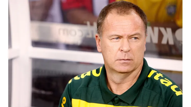 Mano Menezes relembrou passagem pela Seleção Brasileira