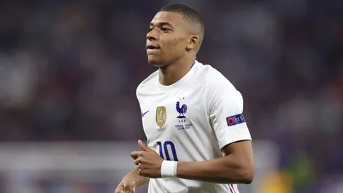 Campeão do penta rebate fala de Mbappé sobre seleção brasileira
