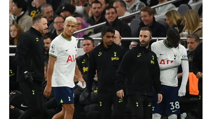 Tottenham Hotspur v Everton FC - Premier League