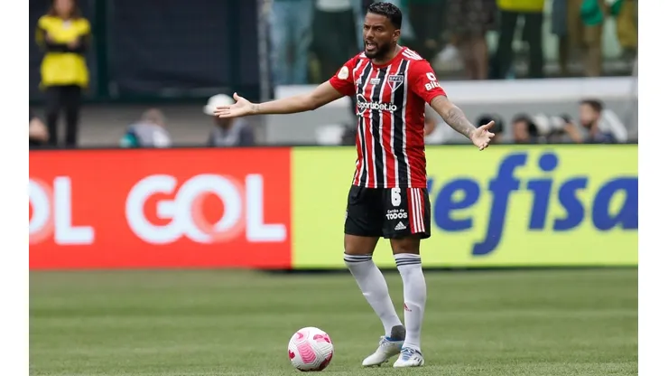 Reinaldo tem contrato com o São Paulo até o final de 2022