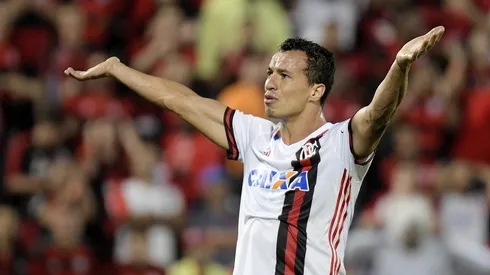 Leandro Damião revelou a "treta" para sair do Flamengo