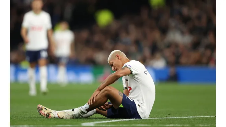 Tottenham Hotspur v Everton FC - Premier League