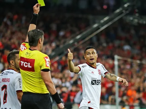 Mãe de João Gomes faz criticas a arbitragem após jogador ficar fora de segundo jogo da Final