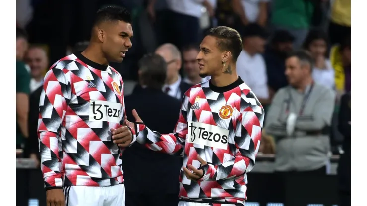 Casemiro e Antony, jogadores do Manchester United (Foto: Getty Images)