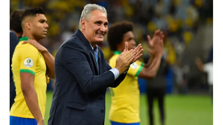 Técnico Tite revela alguns nomes que serão convocados para a copa em brincadeira com seus netos