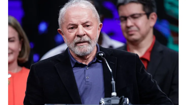 Brazilians Go to Polls in Tight Elections Polarized between Lula and Bolsonaro